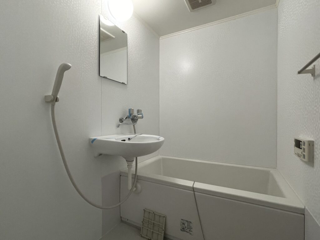 秋葉原松浦ビルの浴室